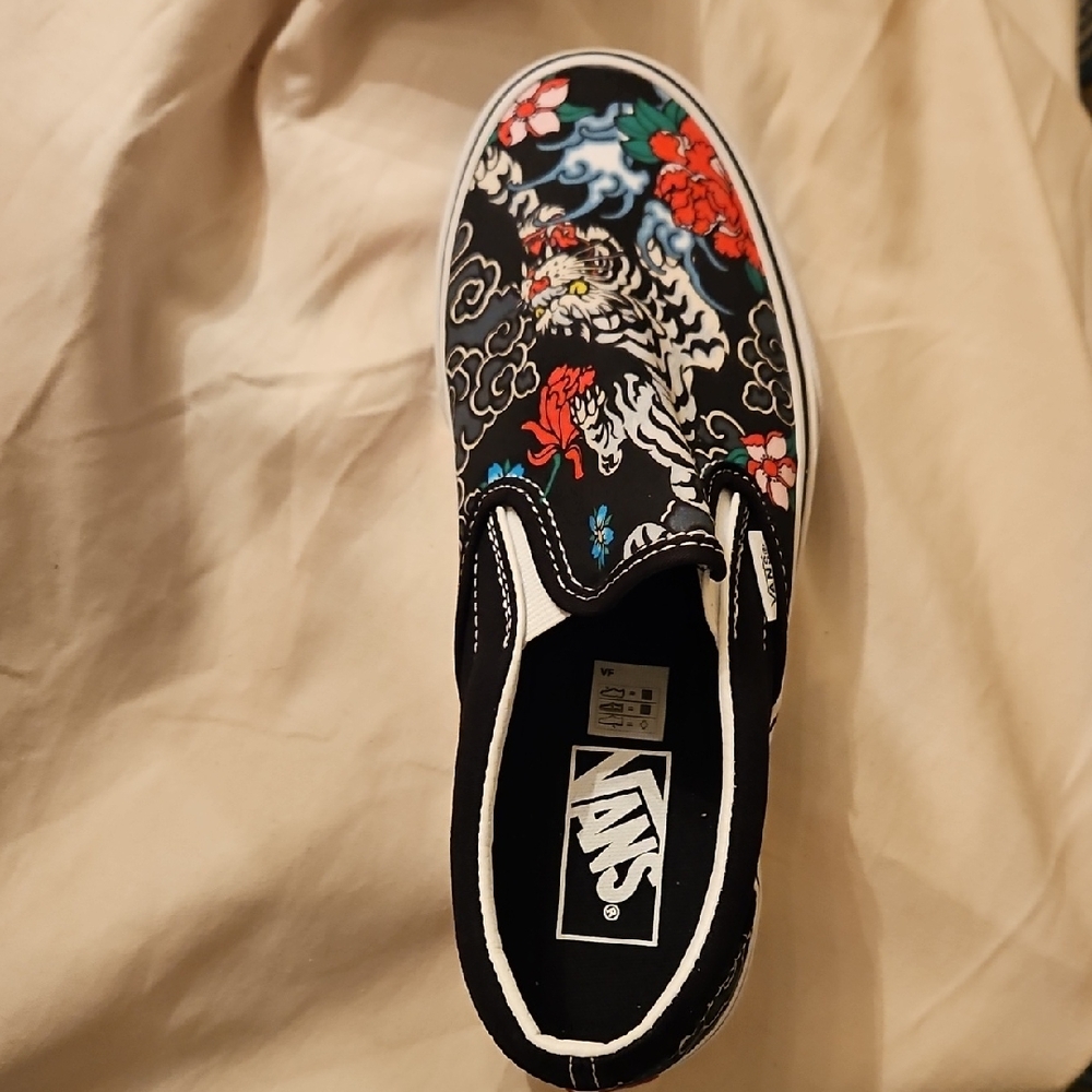 Vans Slip-On Shoes with Tiger and Floral Design